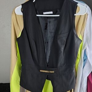 Black Sleeveless Blouse